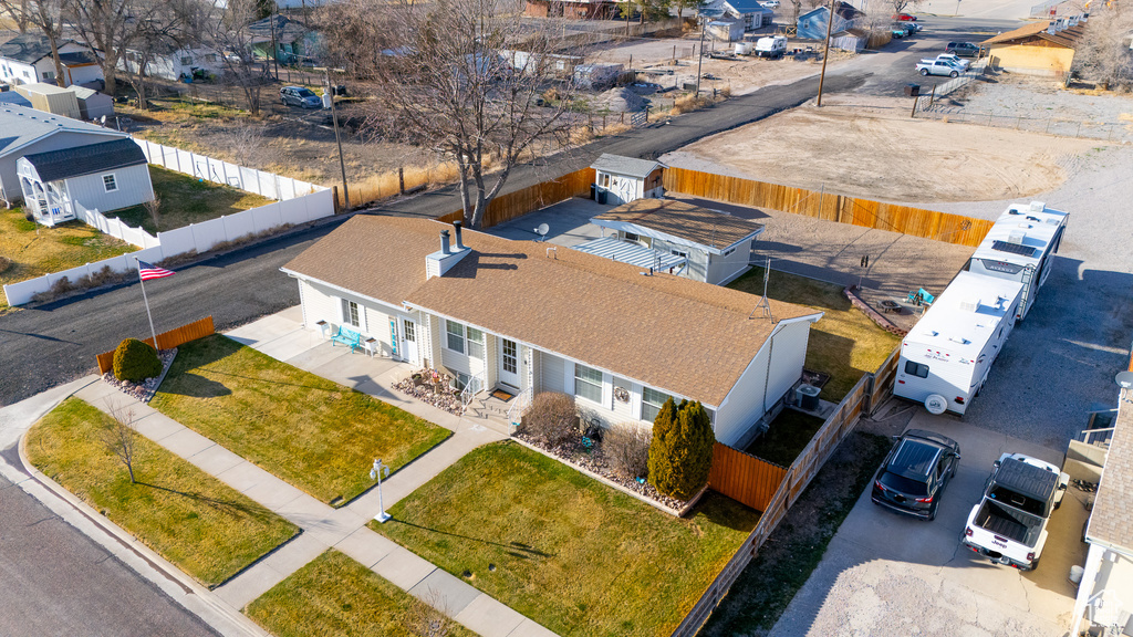Drone / aerial view featuring a residential view