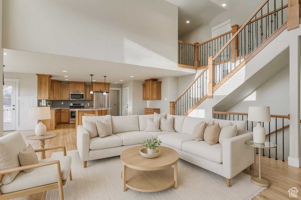 1135 GRANDVIEW DR Providence, UT 84332