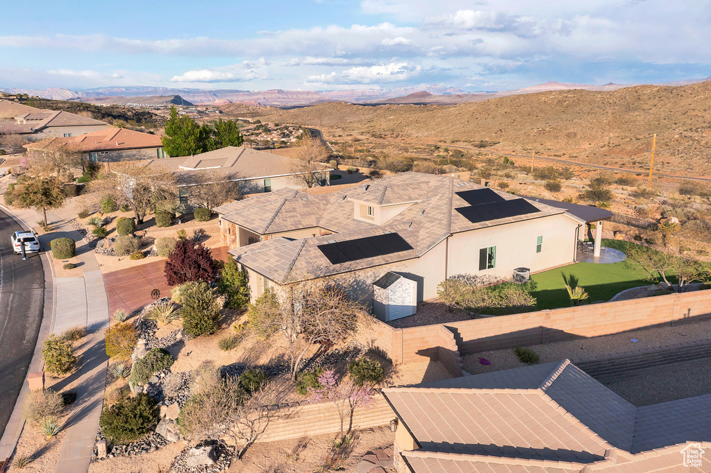 Bird's eye view featuring a mountain view