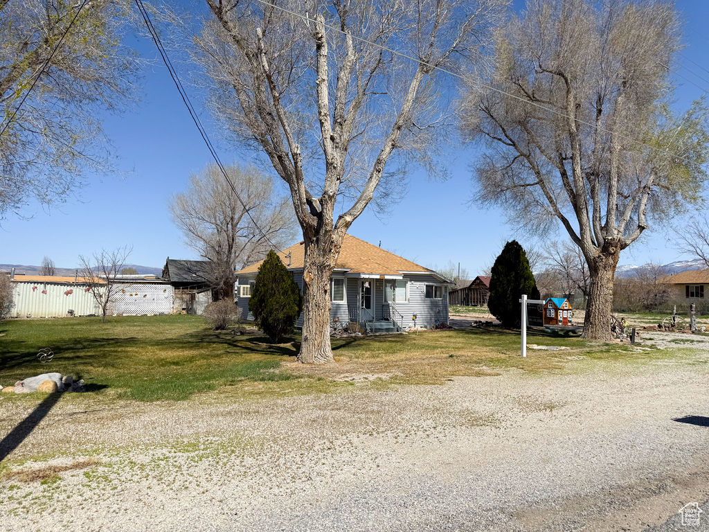 Exterior space featuring fence
