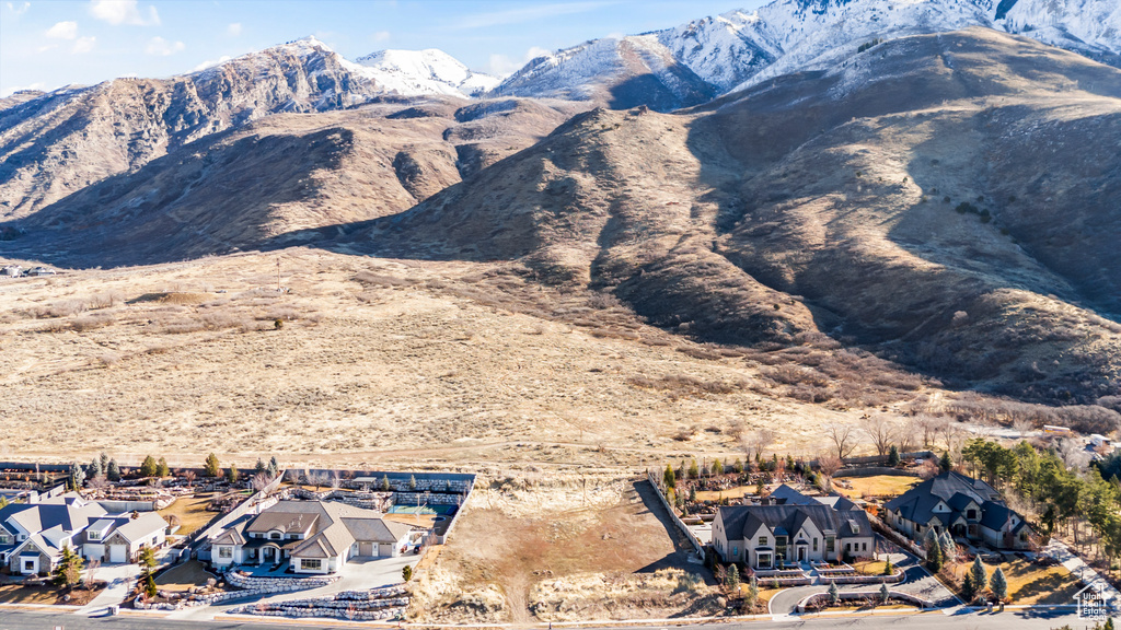 Mountain view featuring a residential view