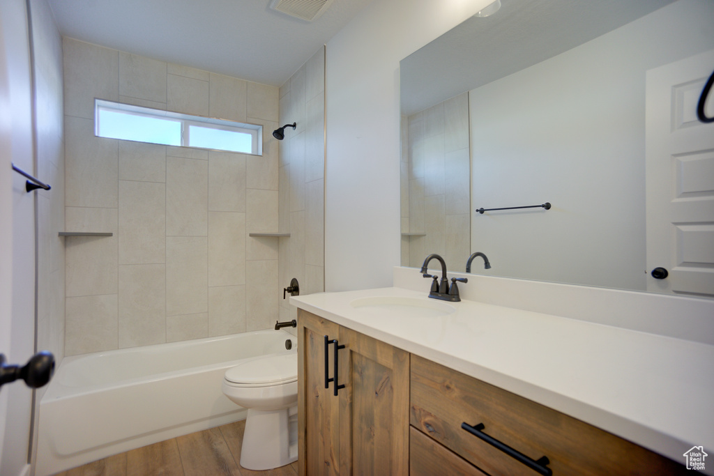 Photo 29 for MLS #2075782 at 427 E Redwood Ln #120