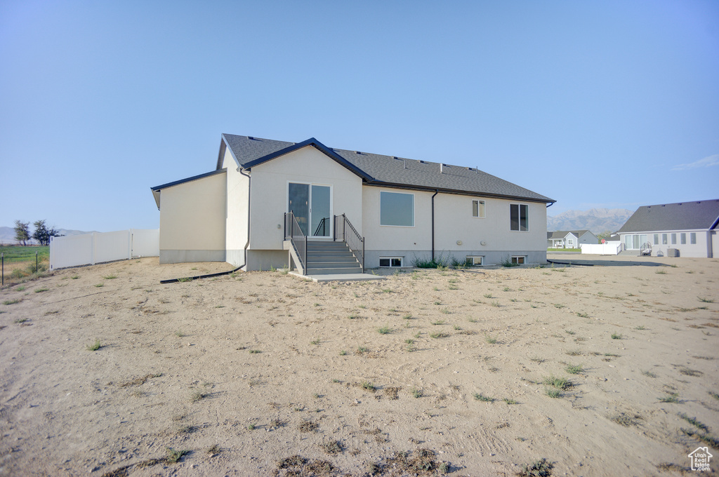 Photo 37 for MLS #2075782 at 427 E Redwood Ln #120