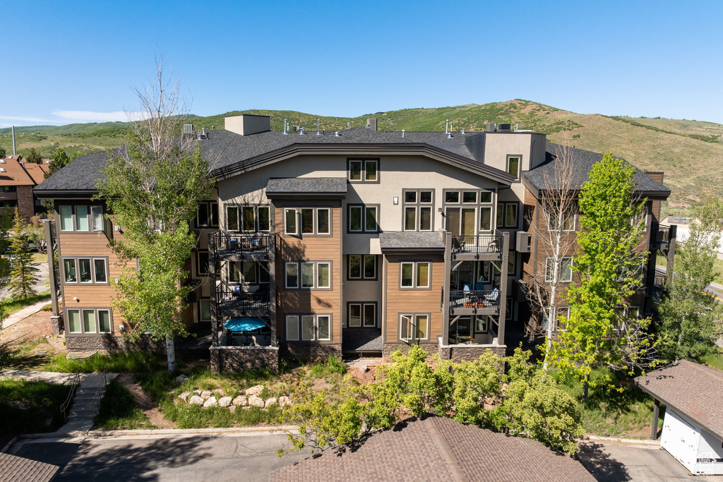 View of building exterior with a mountain view