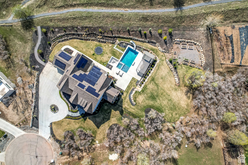 Bird\'s eye view of a pool area