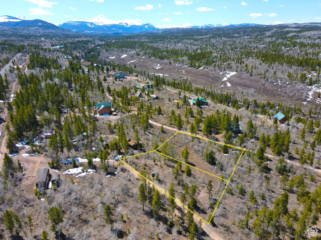 Bird\'s eye view featuring a mountain view