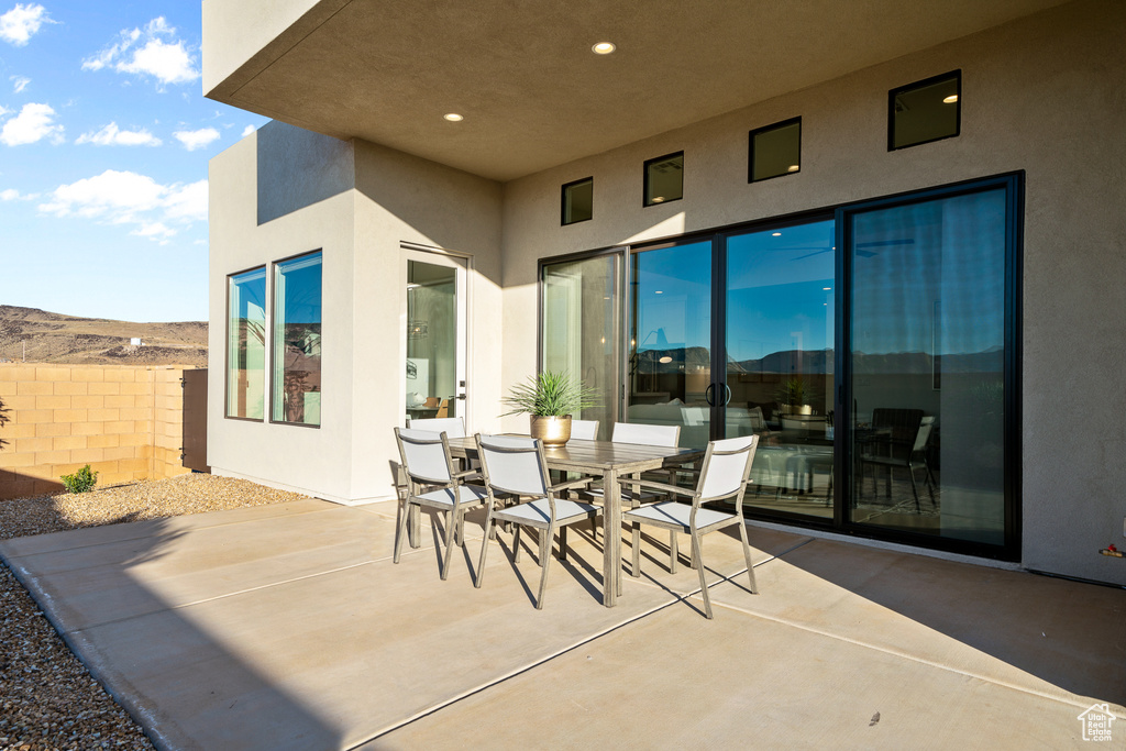 View of patio / terrace with outdoor dining space