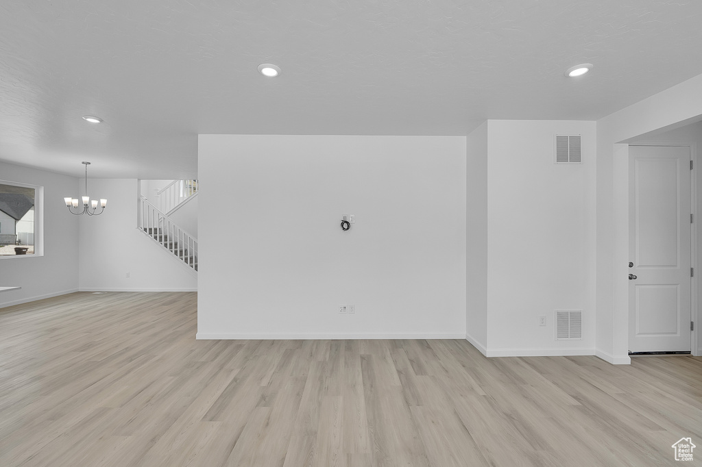 2067 E ANTONIO DR DR #1230 Lake Point, UT 84074