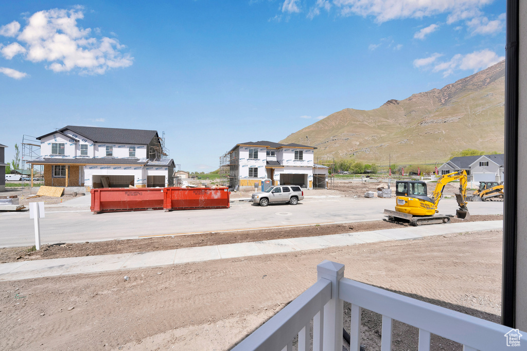2067 E ANTONIO DR DR #1230 Lake Point, UT 84074