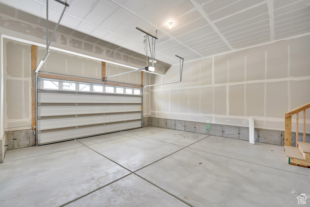 2067 E ANTONIO DR DR #1230 Lake Point, UT 84074