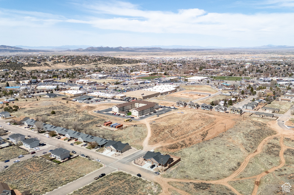 Bird's eye view featuring a mountain view and view of desert