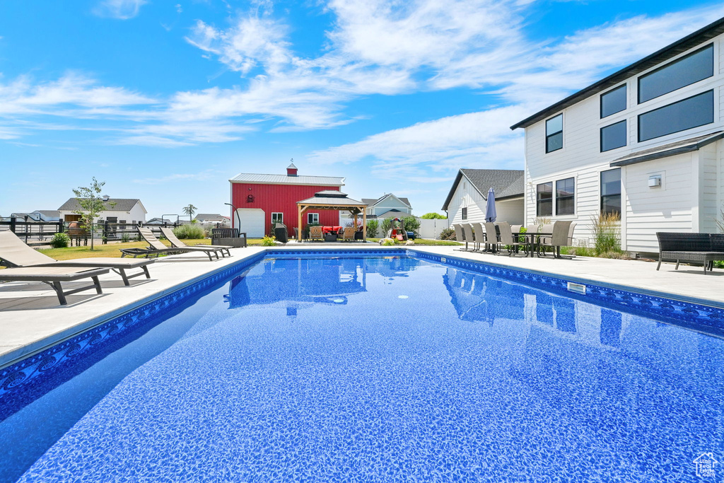 2282 N 3430 W Clinton, UT 84015