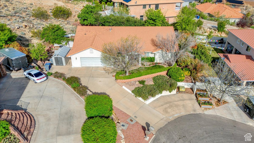 Bird's eye view with a residential view