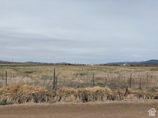 View of yard featuring a rural view