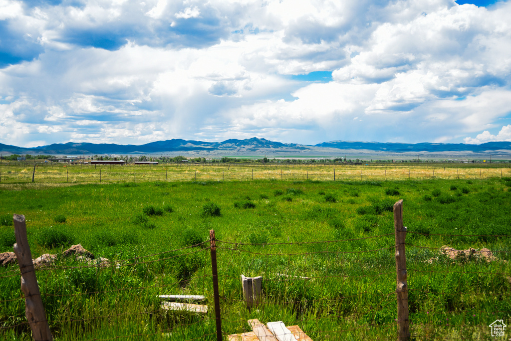 View of mountain background featuring rural landscape and a pastoral area