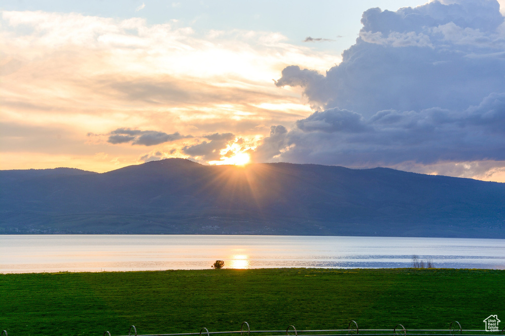 Mountain view with a water view