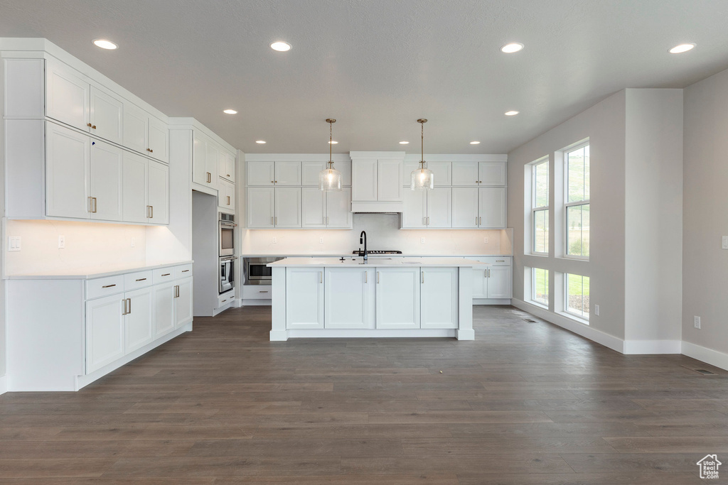 Photo 9 for MLS #2076292 at 2989 Rock View Dr #105