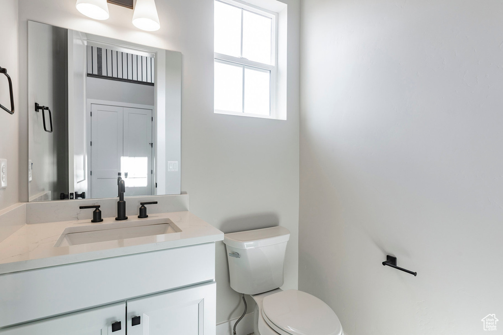 Photo 4 for MLS #2076292 at 2989 Rock View Dr #105