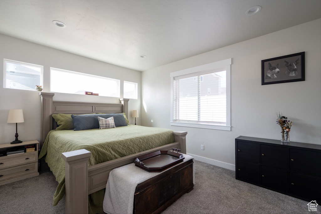 Bedroom with recessed lighting, carpet flooring, and baseboards