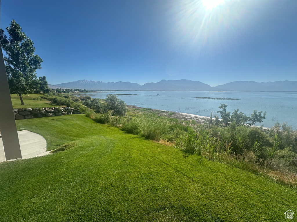 Exterior space featuring a mountain view