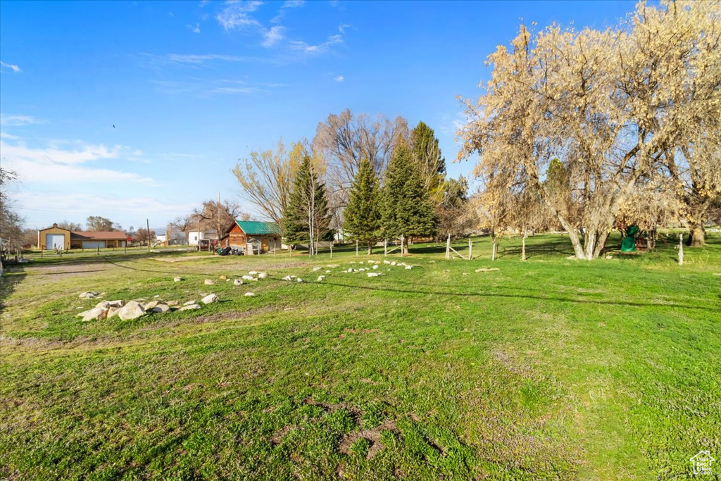 View of yard featuring a rural view