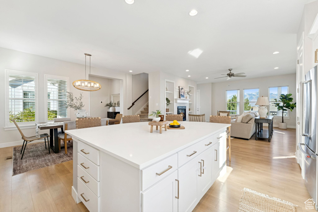 Photo 9 for MLS #2076664 at 10713 S Lake Terrace Ave