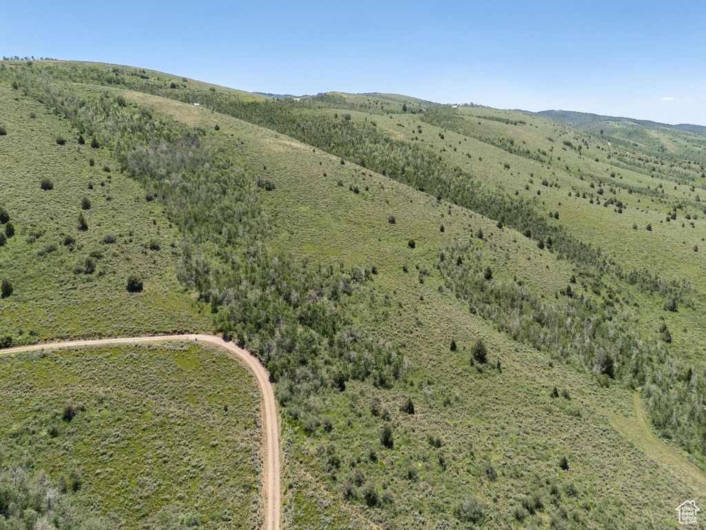 Aerial overview of property\\\'s location with property boundaries highlighted