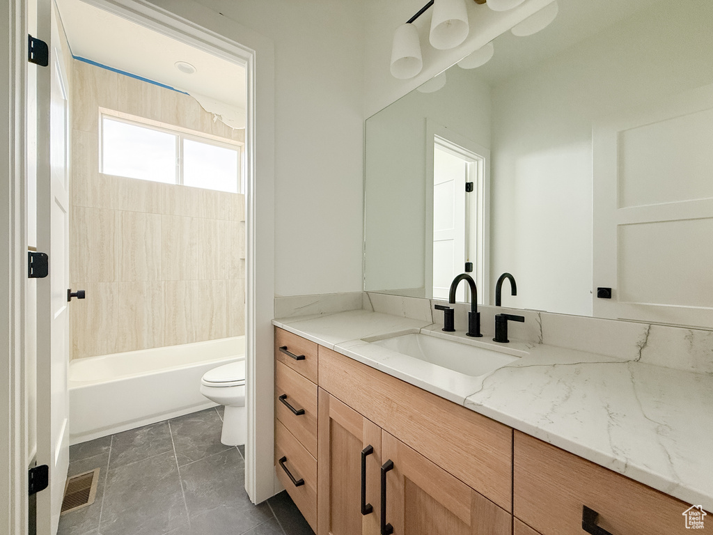 5369 N LOOKOUT CV #114 Lehi, UT 84043