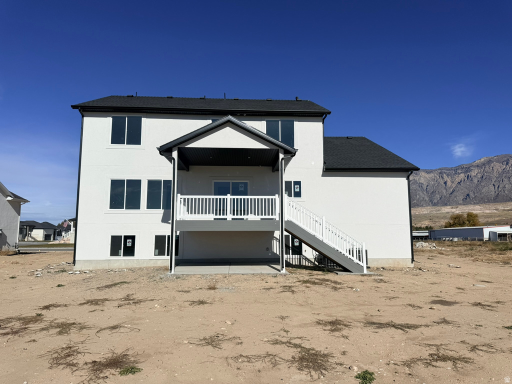 2405 W 3200 N Farr West, UT 84404