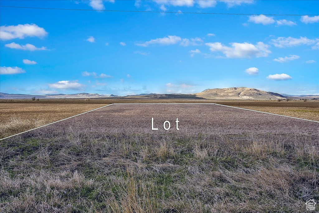 Property view of mountains featuring a rural view