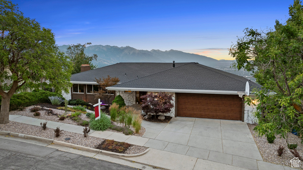 816 E 16TH AVE Salt Lake City, UT 84103