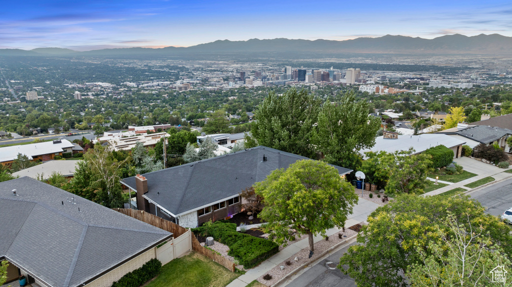 816 E 16TH AVE Salt Lake City, UT 84103