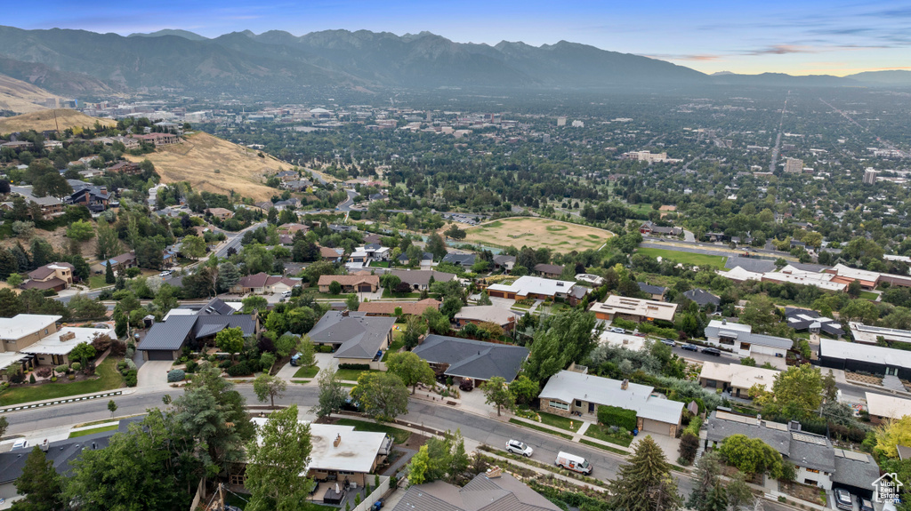 816 E 16TH AVE Salt Lake City, UT 84103