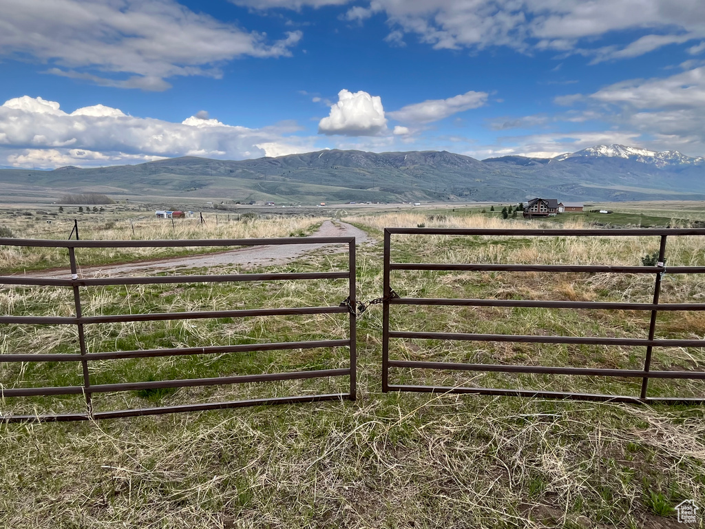 10630 N 600 E Malad City, ID 83252