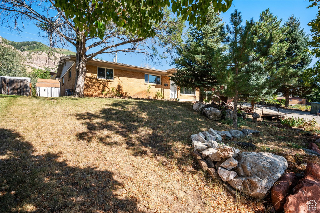 940 FILLMORE AVE Ogden, UT 84404