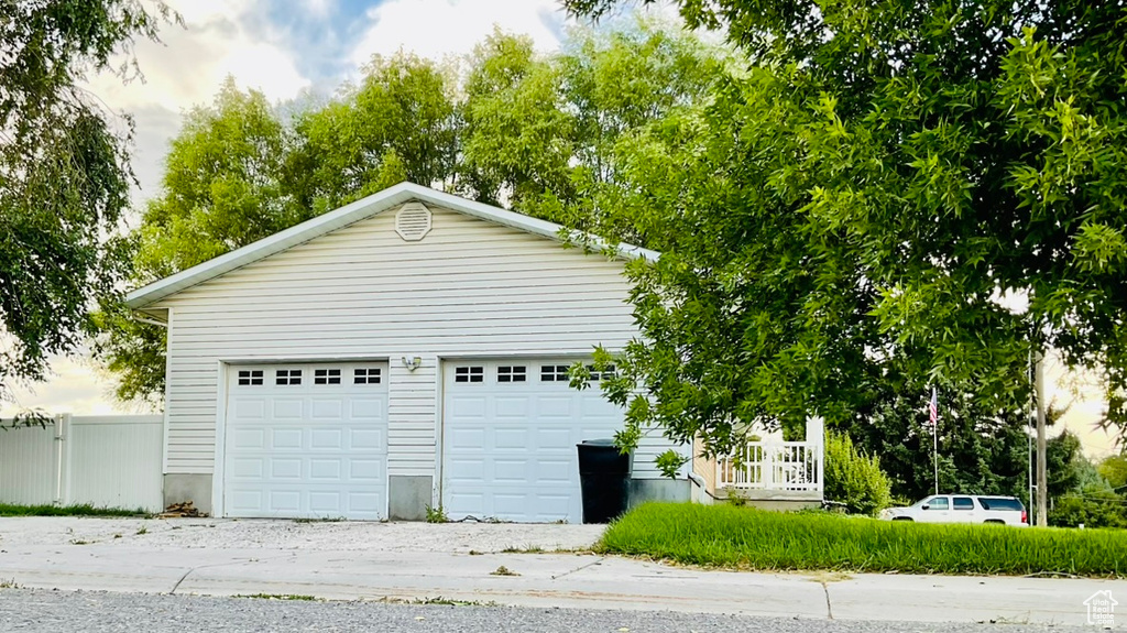 Photo 7 for MLS #2077449 at 129 N 3rd