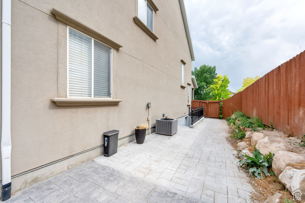 2862 W SILVERBROOK CT Lehi, UT 84043