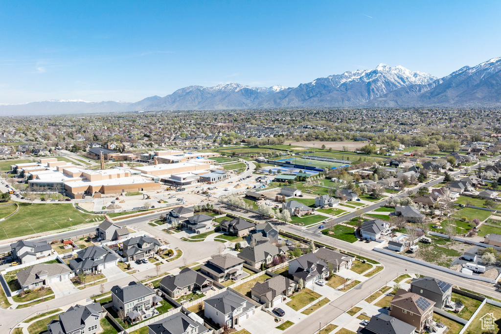 Aerial view with a mountain view and a residential view
