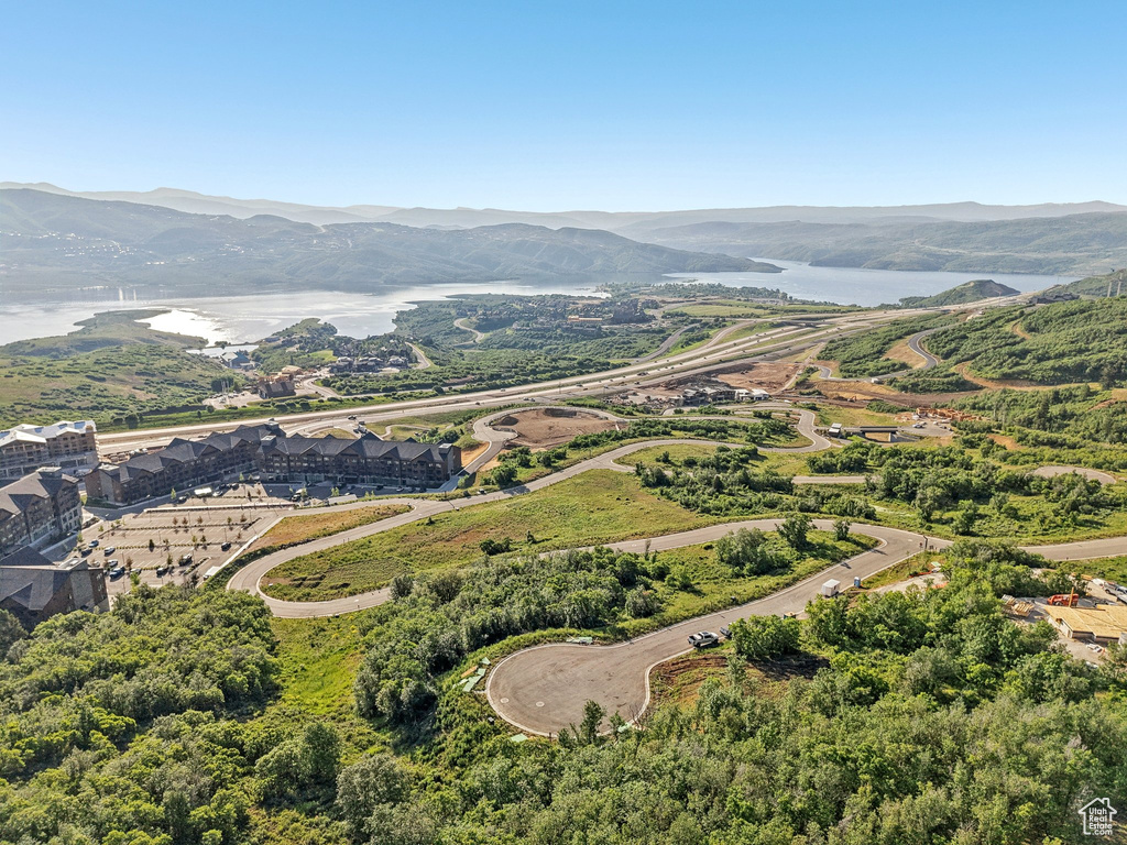 Bird's eye view of a mountain backdrop