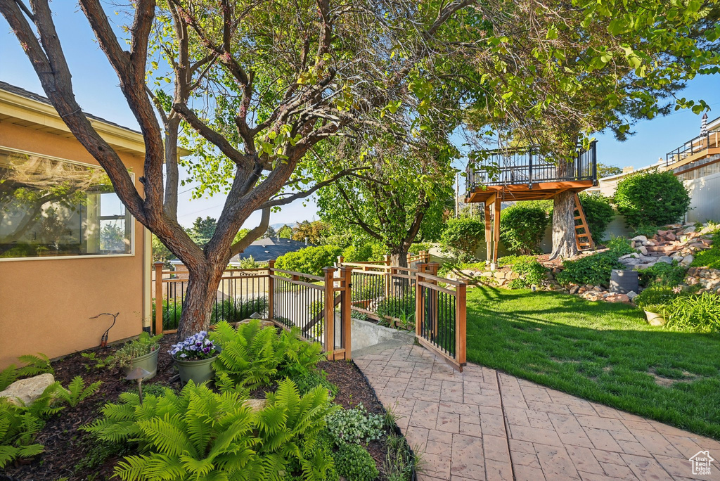 View of patio / terrace with a deck