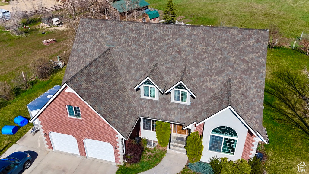 Birds eye view of property