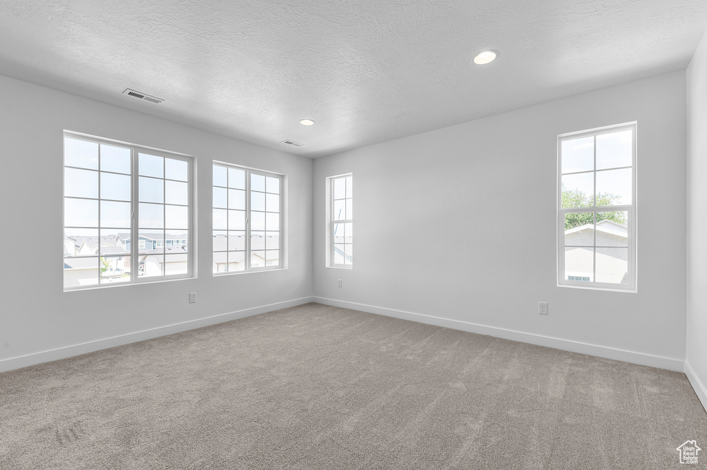 7816 W 2820 S Magna, UT 84044