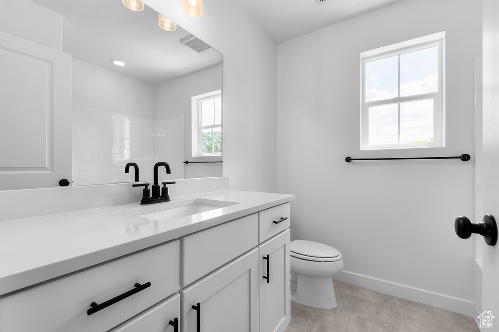 7816 W 2820 S Magna, UT 84044