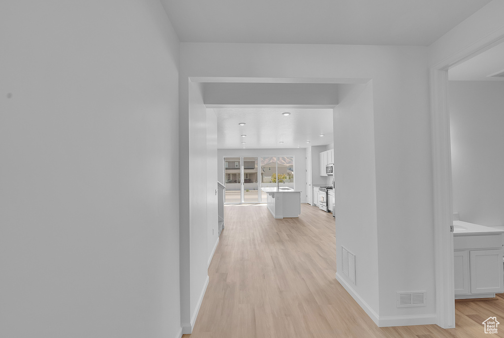 Photo 5 for MLS #2077809 at 337 W Wrangler Cv #1212
