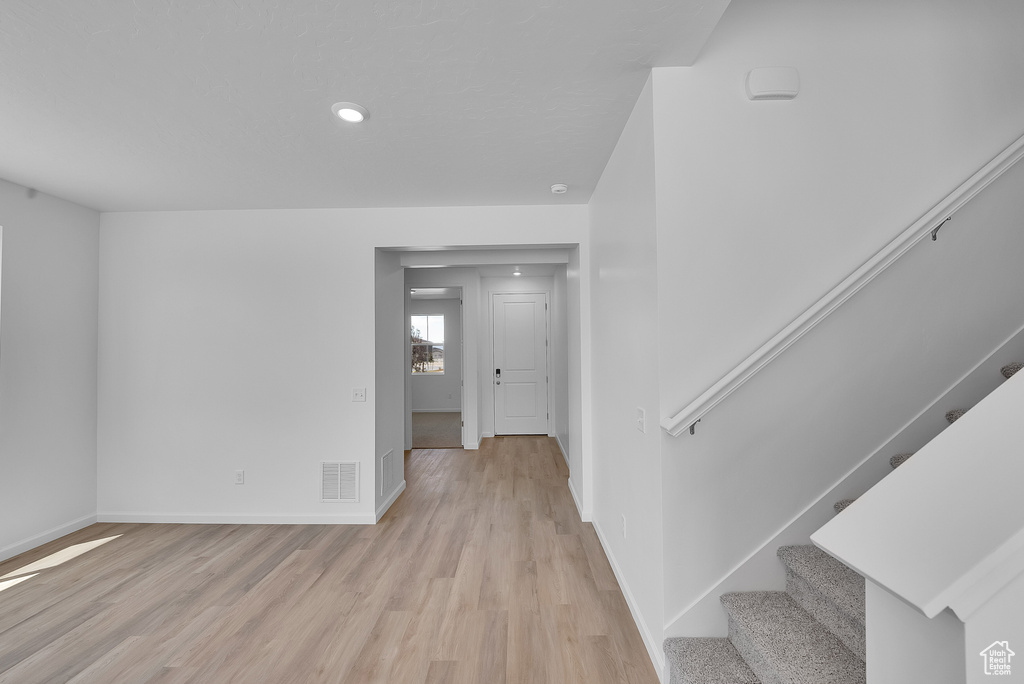 Photo 8 for MLS #2077809 at 337 W Wrangler Cv #1212