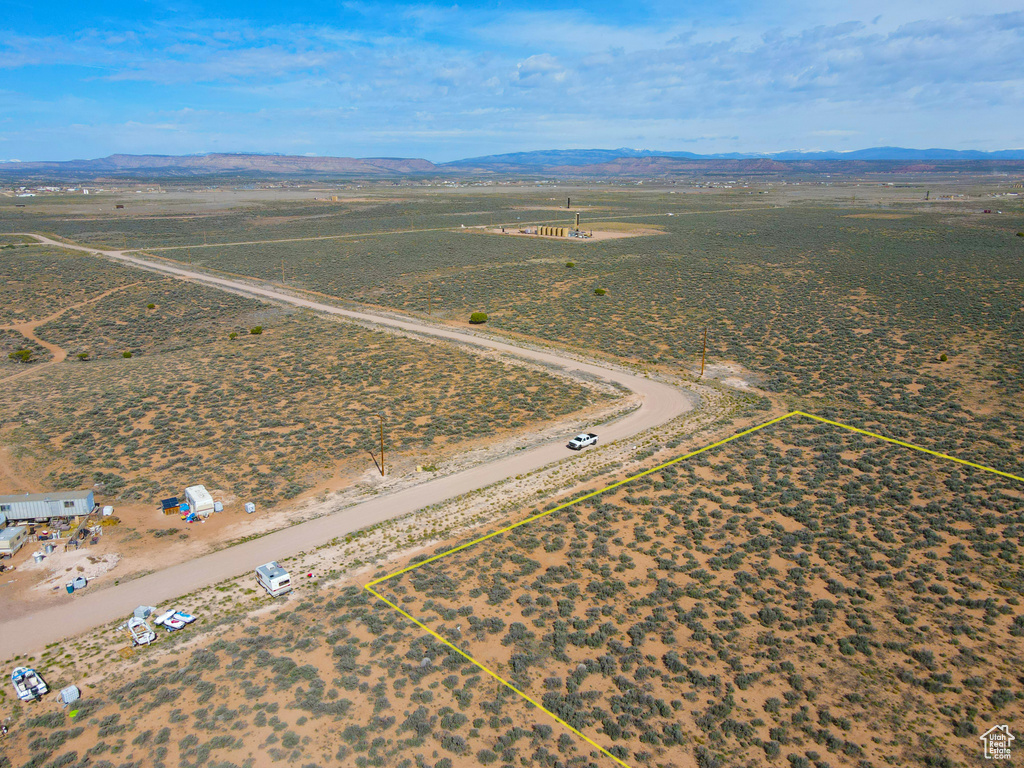 Birds eye view of property featuring a rural view and a mountain view