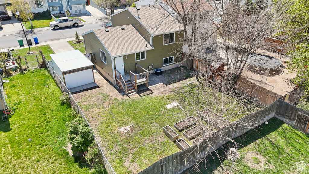 Birds eye view of property featuring a residential view