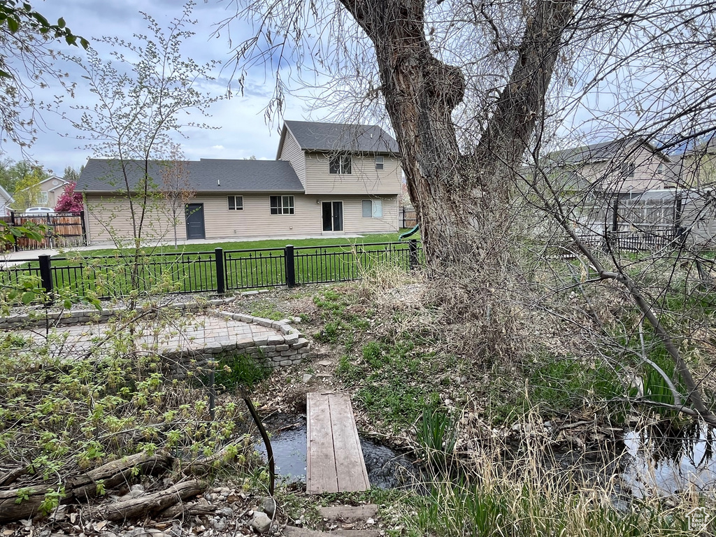 View of yard featuring a fenced backyard