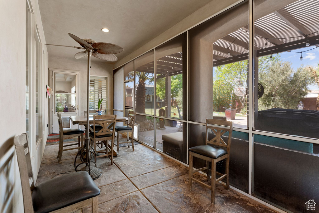 Sunroom with recessed lighting