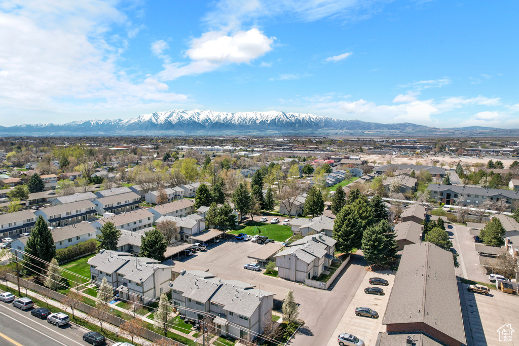 Aerial view with a residential view and a mountain view